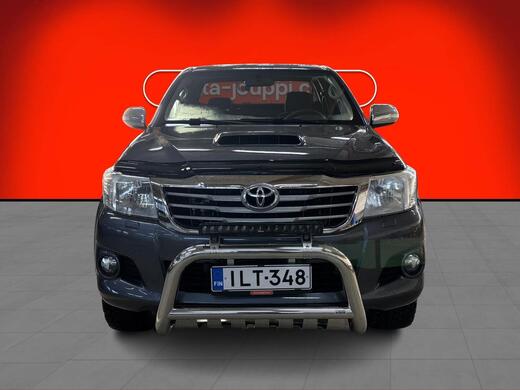 Toyota Hilux vaihtoauto