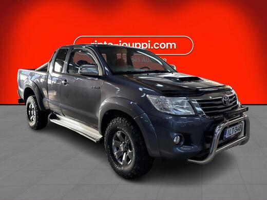 Toyota Hilux vaihtoauto