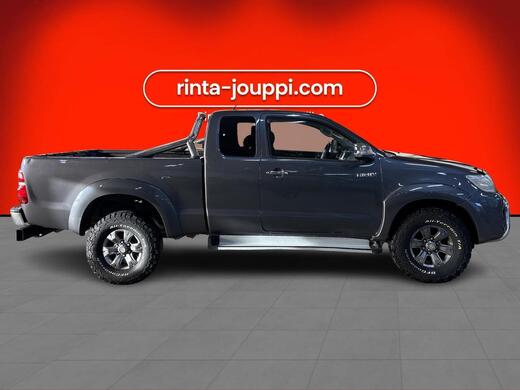 Toyota Hilux vaihtoauto