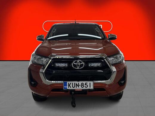 Toyota Hilux vaihtoauto