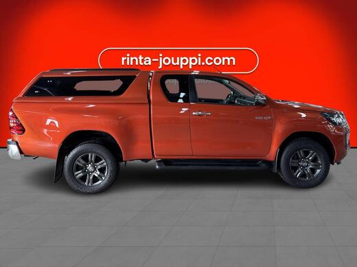 Toyota Hilux vaihtoauto