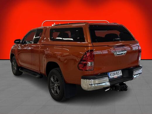 Toyota Hilux vaihtoauto