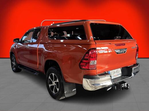 Toyota Hilux vaihtoauto