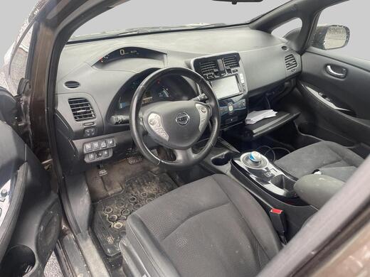 Nissan Leaf vaihtoauto