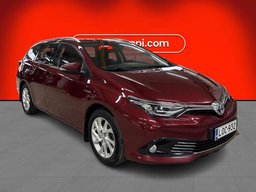 Toyota Auris vaihtoauto