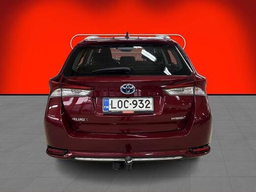 Toyota Auris vaihtoauto