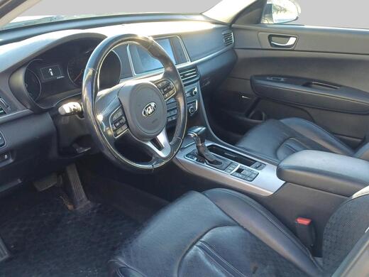 Kia Optima vaihtoauto
