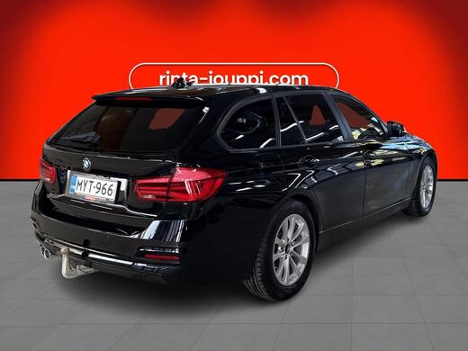 BMW 330 vaihtoauto