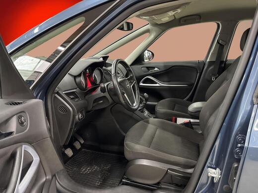 Opel Zafira Tourer vaihtoauto