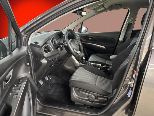 Suzuki S-Cross vaihtoauto