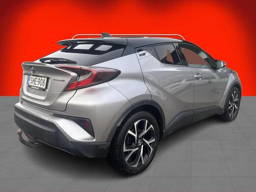 Toyota C-HR vaihtoauto