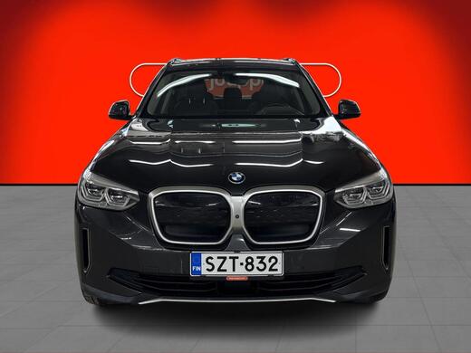 BMW iX3 vaihtoauto