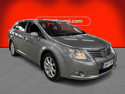 Toyota Avensis vaihtoauto