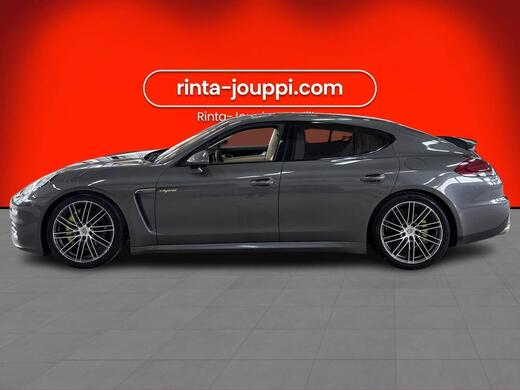 Porsche Panamera vaihtoauto