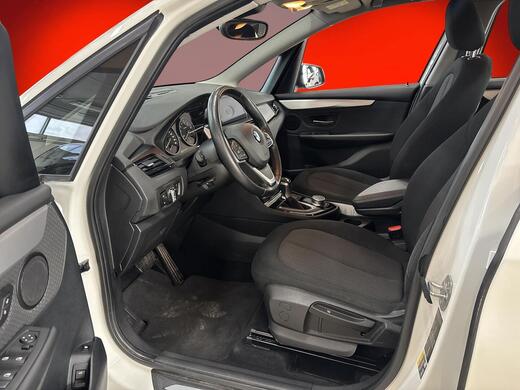BMW 225 vaihtoauto