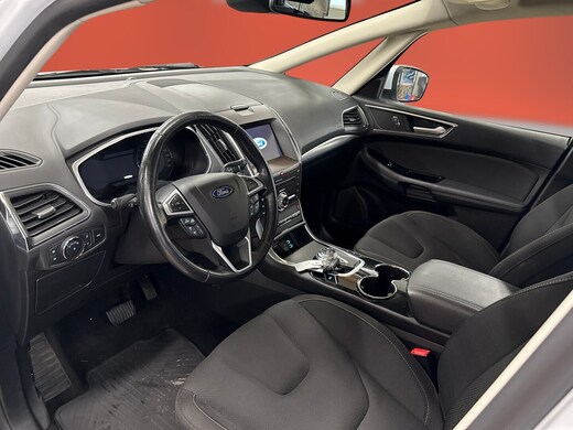 Ford S-MAX vaihtoauto