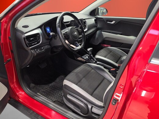 Kia Stonic vaihtoauto