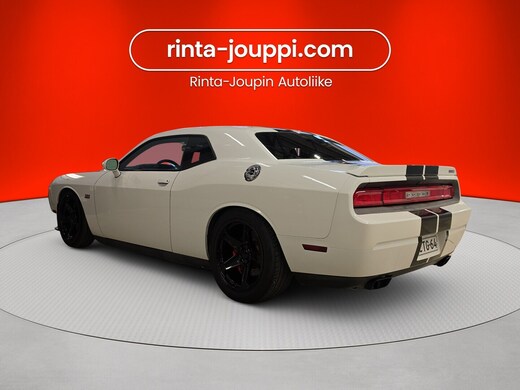 Dodge Challenger vaihtoauto