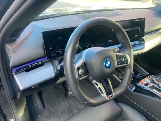 BMW i5 vaihtoauto