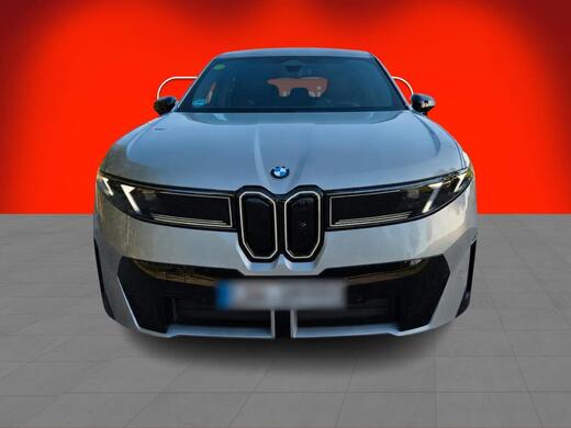 BMW iX3 vaihtoauto