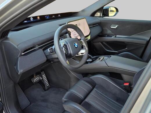 BMW iX3 vaihtoauto