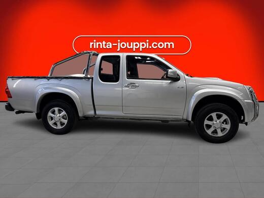 Isuzu D-Max vaihtoauto