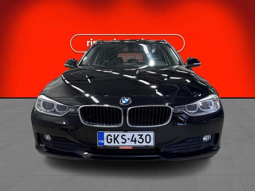 BMW 320 vaihtoauto