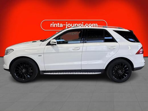 Mercedes-Benz ML vaihtoauto