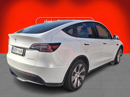 Tesla Model Y vaihtoauto