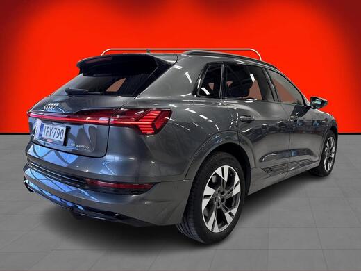 Audi e-tron vaihtoauto