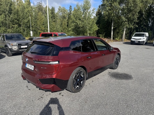 BMW iX vaihtoauto