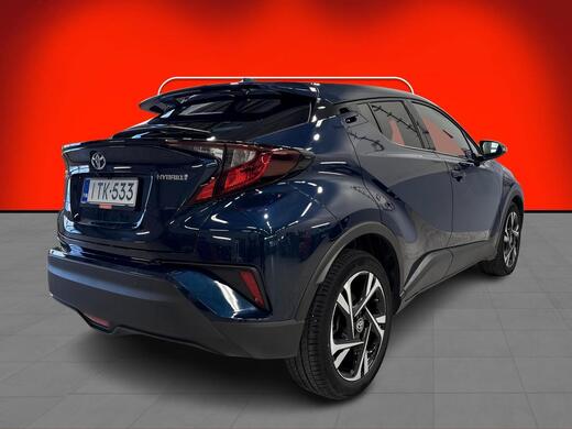 Toyota C-HR vaihtoauto