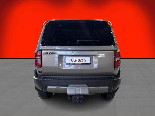 Toyota Land Cruiser vaihtoauto