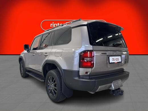 Toyota Land Cruiser vaihtoauto