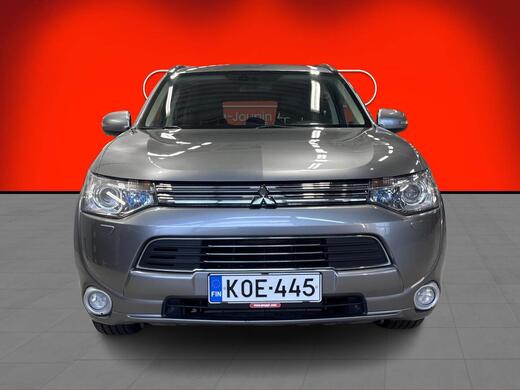 Mitsubishi Outlander PHEV vaihtoauto