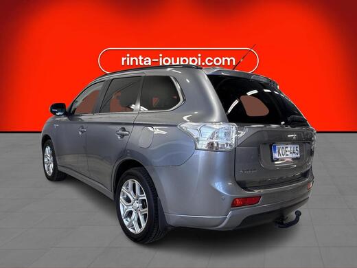 Mitsubishi Outlander PHEV vaihtoauto