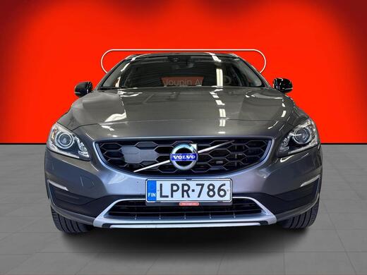 Volvo V60 Cross Country vaihtoauto