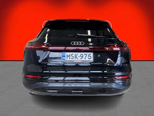 Audi Q8 e-tron vaihtoauto