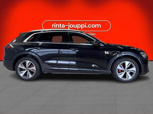 Audi Q8 e-tron vaihtoauto
