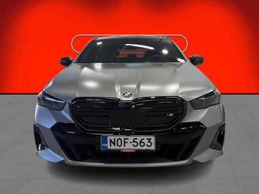 BMW i5 M60 vaihtoauto