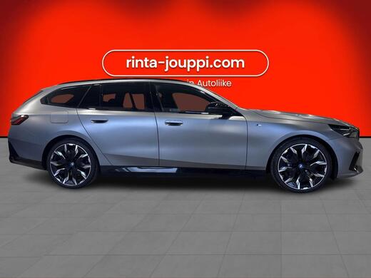 BMW i5 M60 vaihtoauto