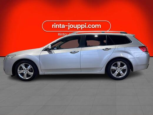 Honda Accord vaihtoauto