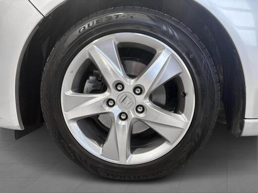 Honda Accord vaihtoauto