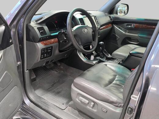 Toyota Land Cruiser vaihtoauto