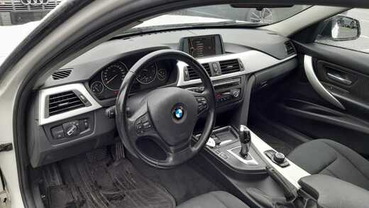 BMW 320 vaihtoauto