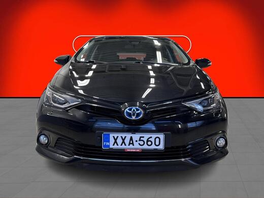 Toyota Auris vaihtoauto