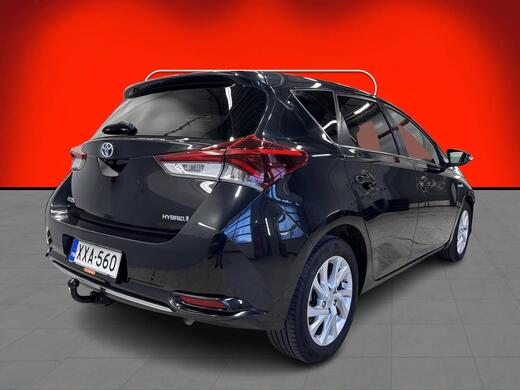 Toyota Auris vaihtoauto