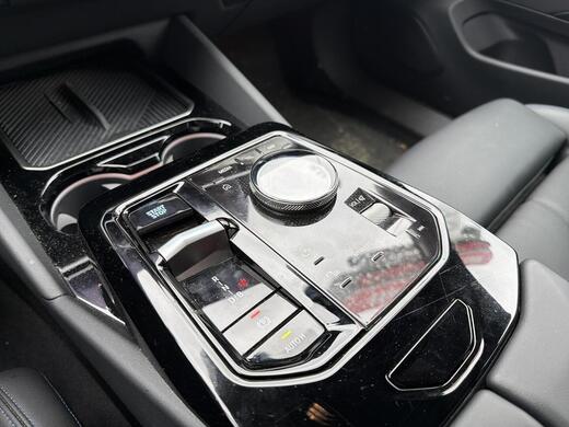 BMW i5 vaihtoauto