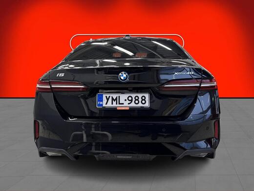 BMW i5 vaihtoauto
