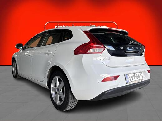 Volvo V40 vaihtoauto